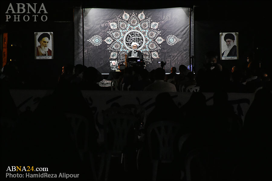 “El Ayatolá Ramazaní participa en la ceremonia de la Primera Noche de Qadr en Rasht”