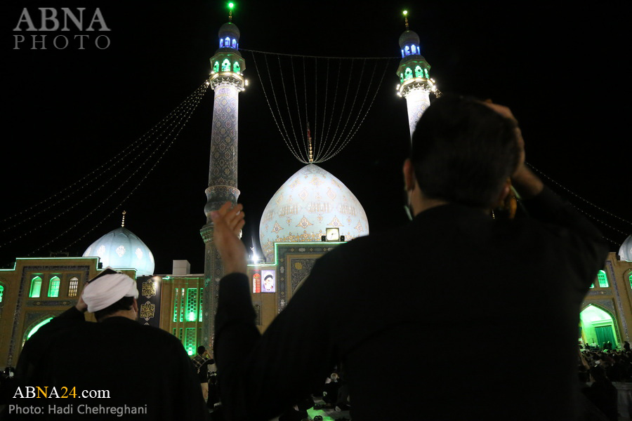 Photos: First Night of Qadr observed at Jamkaran Mosque under health protocols