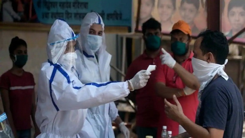 ভারতে একদিনে ফের ৪ লাখেরও বেশি করোনা সংক্রমণ, ৯ লাখেরও বেশি রোগী অক্সিজেন সাপোর্টে