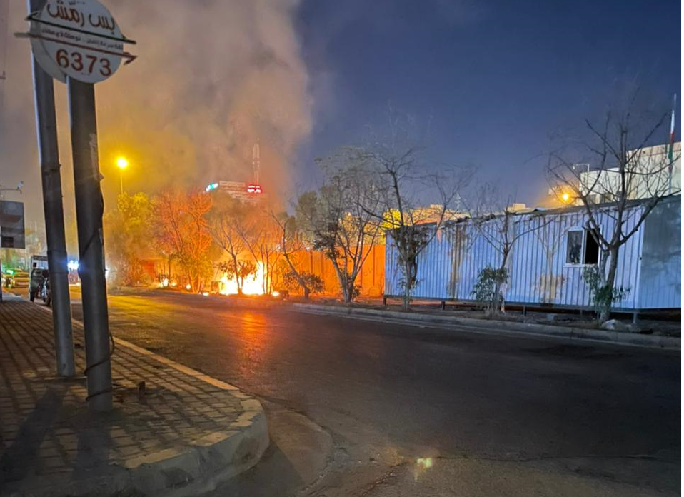 بريطانيا تقف وراء أحداث القنصلية الايرانية بكربلاء المقدسة