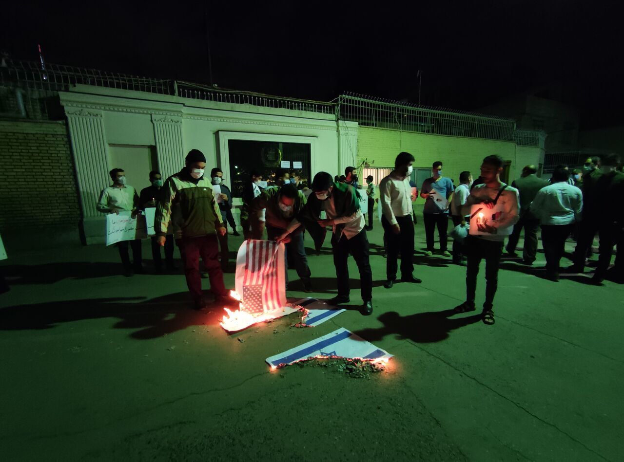 People of Mashhad condemn terrorist attack in Kabul