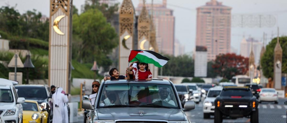 مسيرة في شوارع قطر تضامناً مع فلسطين