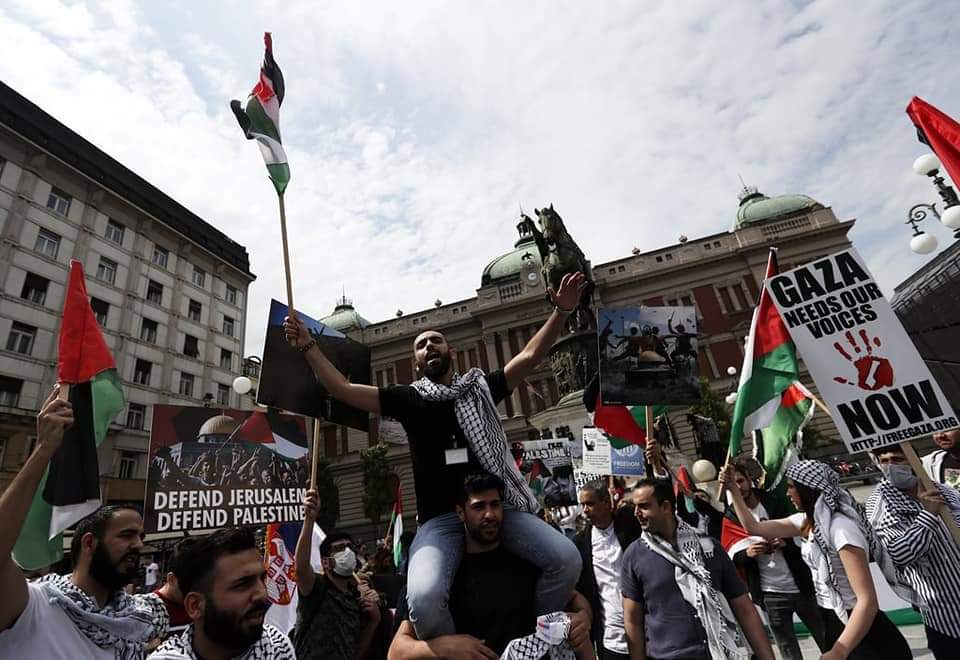 تصویری رپورٹ/ سربیا کے بلغراد شہر میں فلسطینیوں کے ساتھ اظہار یکجہتی