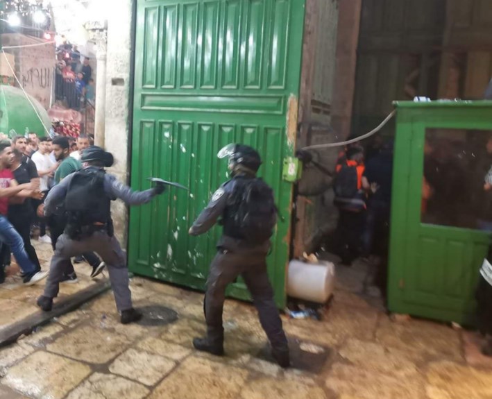 تركيا تكشف عن مشاورات بشأن إرسال قوات دولية إلى القدس