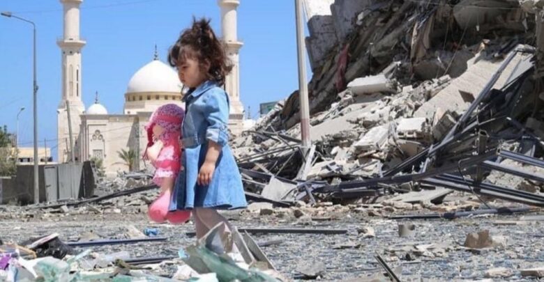 النظام الخليفي يدين إطلاق صواريخ على السعودية ويصمت عن القصف المتواصل على غزة