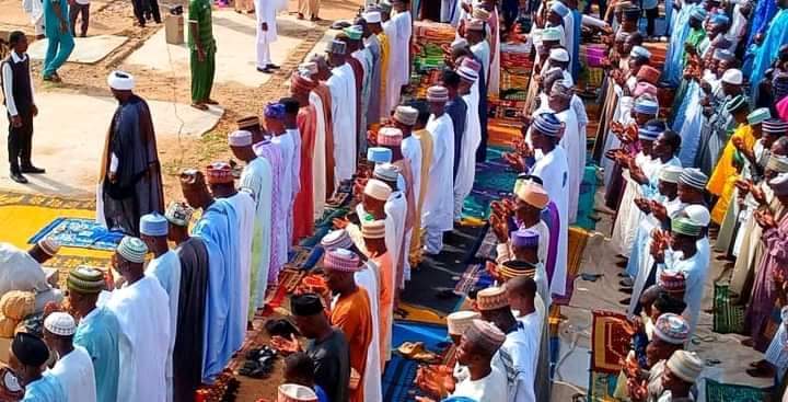 Photos: Eid AL Fitr Prayer in Zaria, Nigeria
