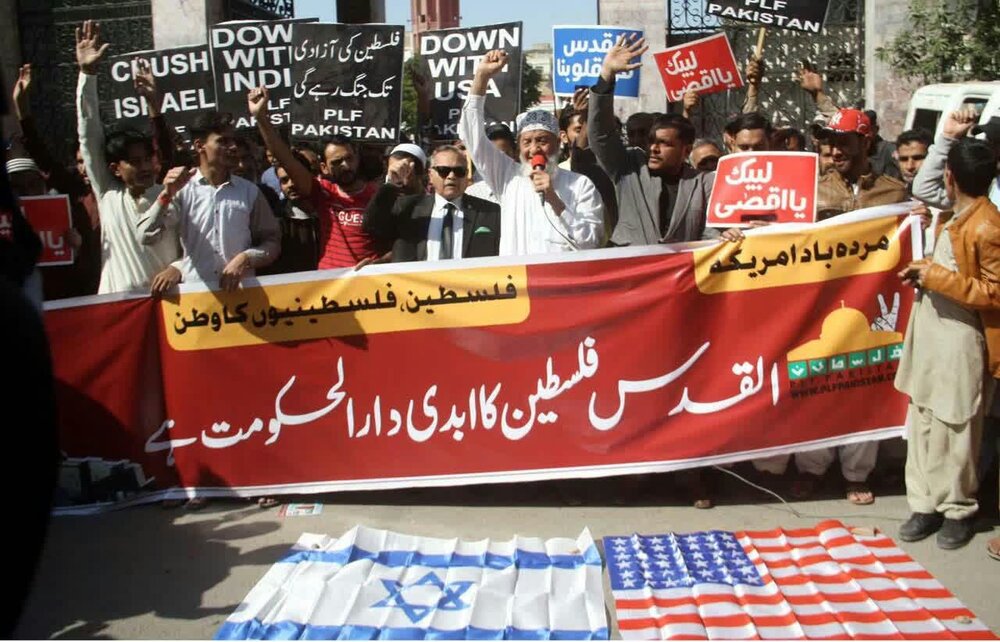اسرائیل ایک دہشتگرد ملک ہے جس نے ہمیشہ دہشتگردی کی ہے