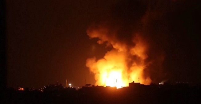 イスラエル軍が新たにガザを攻撃、パレスチナ人10名殉教、40名負傷