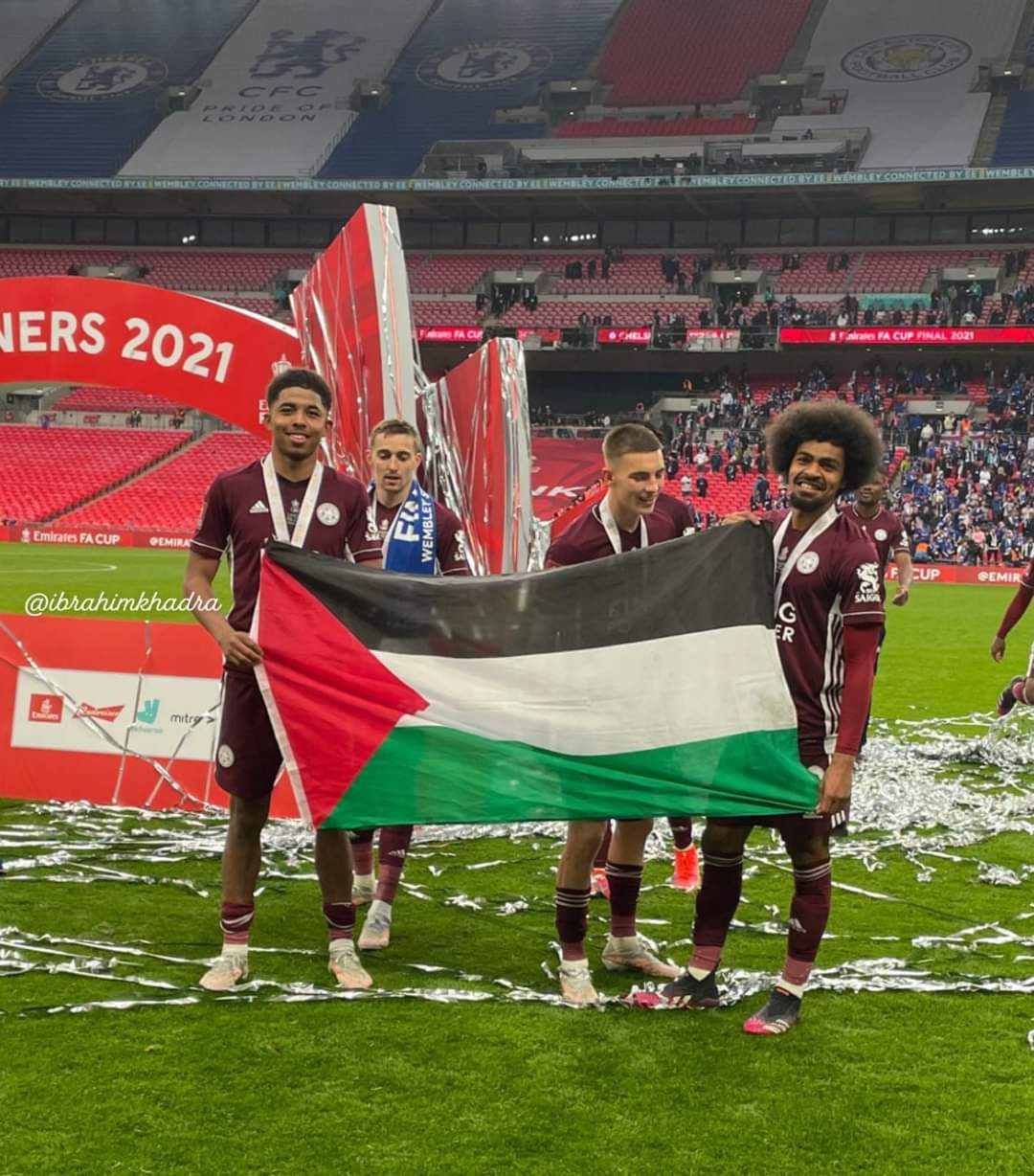 Photos: les footballeurs de Leicester City lèvent le drapeau palestinien après la victoire en Coupe du Royaume-Uni