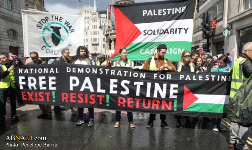 Video: Thousands demonstrate in London demanding end of Israeli atrocities against oppressed Palestinian people