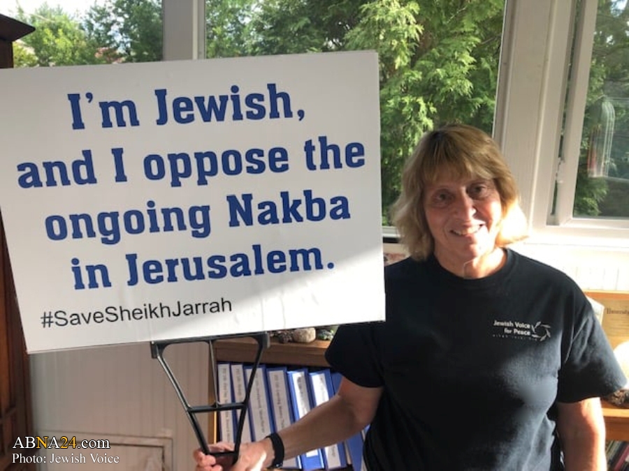 Photos: Over 70 Jewish people speaking out against crimes of Israel regime