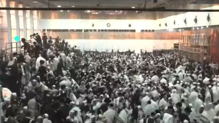 ارتفاع إصابات حادث انهيار كنيس يهودي قرب القدس إلى 219 مصابا بينهم حالات حرجة