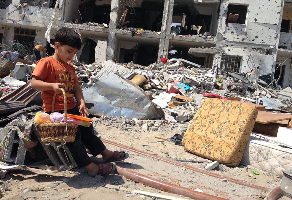 إسرائيل تبلغ مؤسسات أممية نيتها قصف مدرستين للإيواء في غزة... و"حماس" ترد