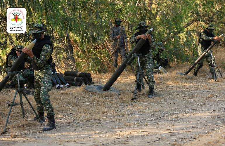 قتيلان وإصابات بعد رمايات هاون صوب مواقع وتحشيدات العدو الاسرائيلي في غلاف غزة