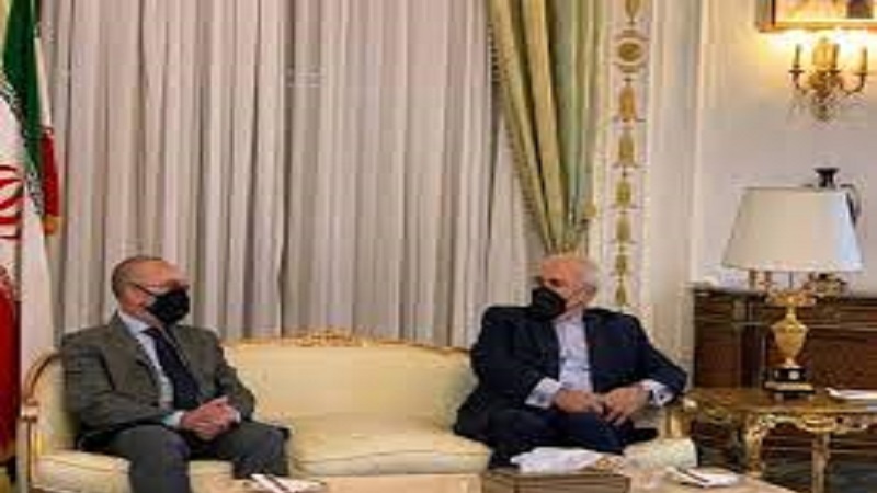 Iran: ministro Zarif incontra Petrocelli a Roma