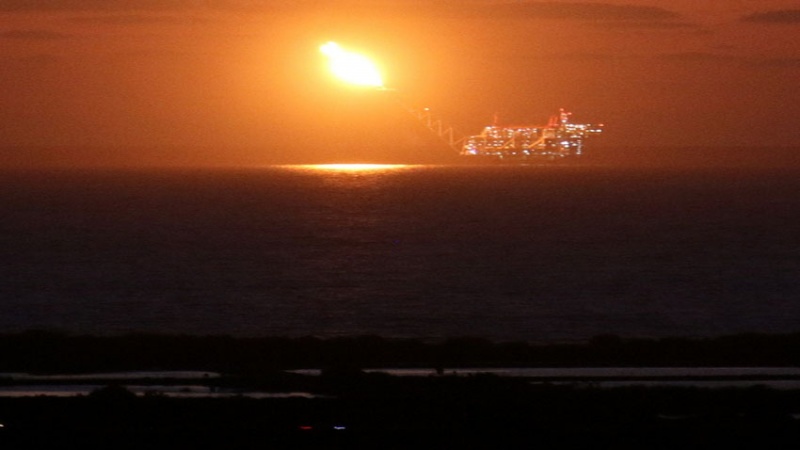 Anjungan Gas Israel di Haifa Terbakar