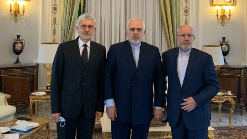 Зариф встретился с бывшим премьер-министром Италии и председателем итало-иранской торговой палаты