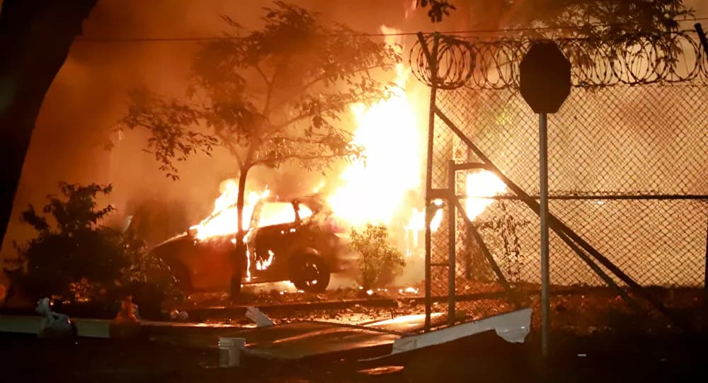 Forte explosão durante confrontos com polícia na Colômbia deixa 2 mortos e 34 feridos 