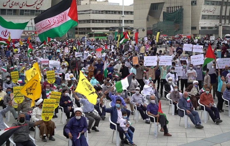 أهالي مدينة مشهد في مسيرة تضامنية مع المقاومة الفلسطينية