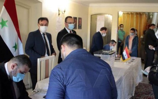 السوريون في الخارج يبدؤون التصويت في الانتخابات الرئاسية