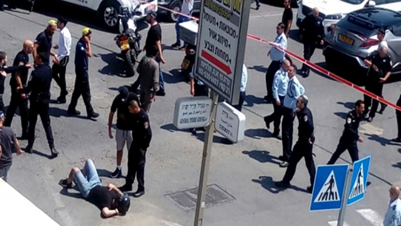 Dua Zionis Terluka Diserang Warga Palestina di Al Quds