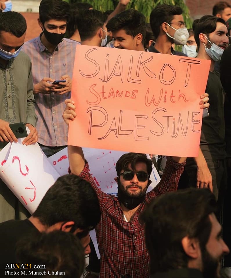 Photos: Protest In solidarity with Palestine against oppression of Israel in Sialkot, Pakistan 