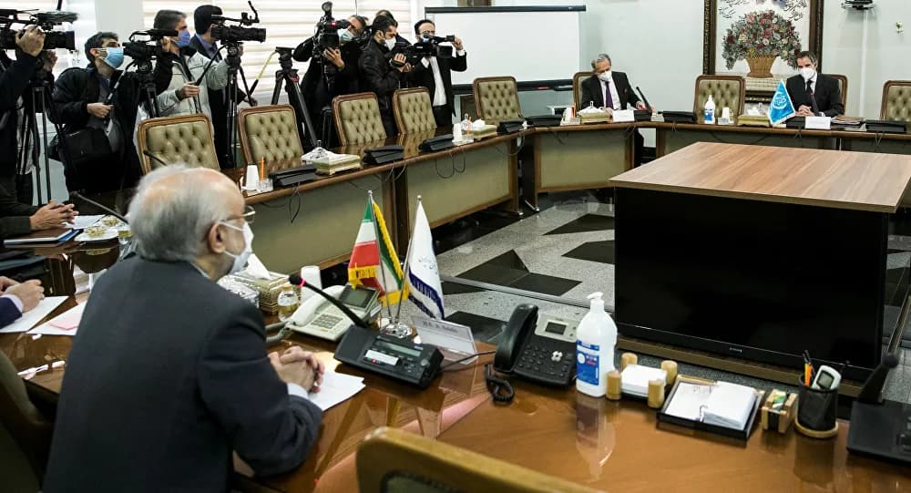 Teerã e AIEA concordam em estender acordo de inspeção em instalações nucleares do Irã por mais 1 mês
