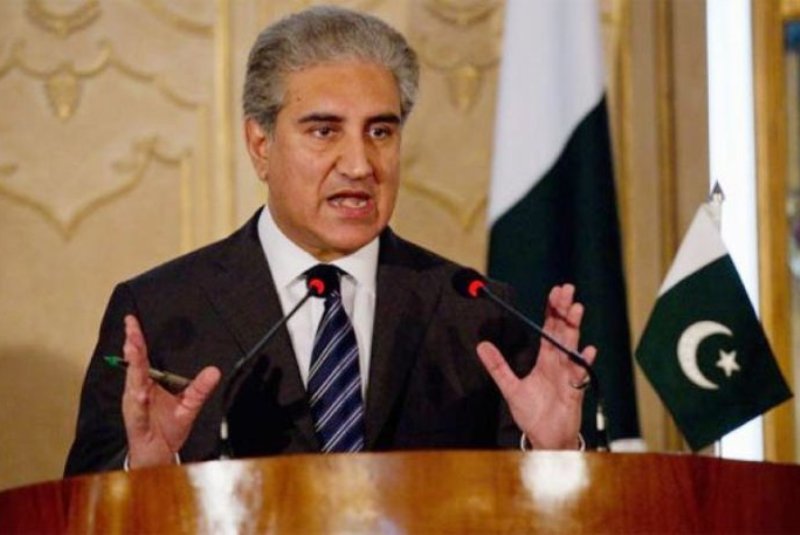 پاکستان امریکہ کو فوجی اڈہ نہیں دے سکتا: محمود قریشی