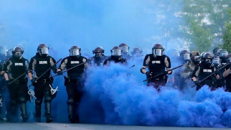 フロイドさん遺族が、米警察制度の改善を要求