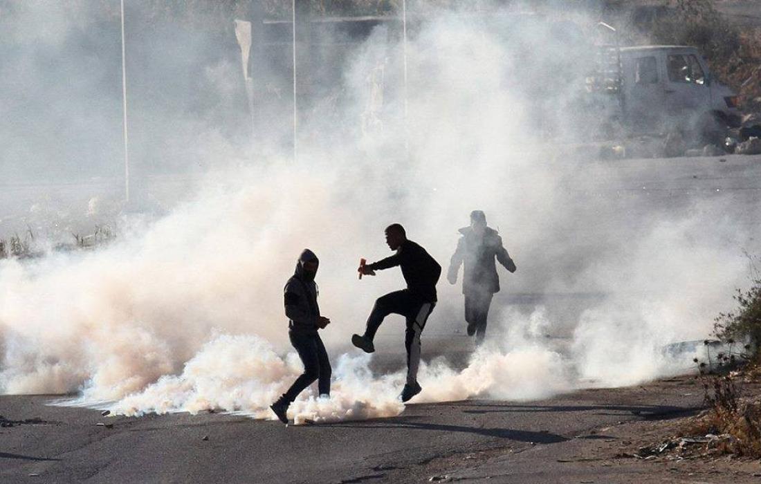إصابات بالرصاص والاختناق خلال قمع الاحتلال مسيرة منددة بالاستيطان جنوب نابلس