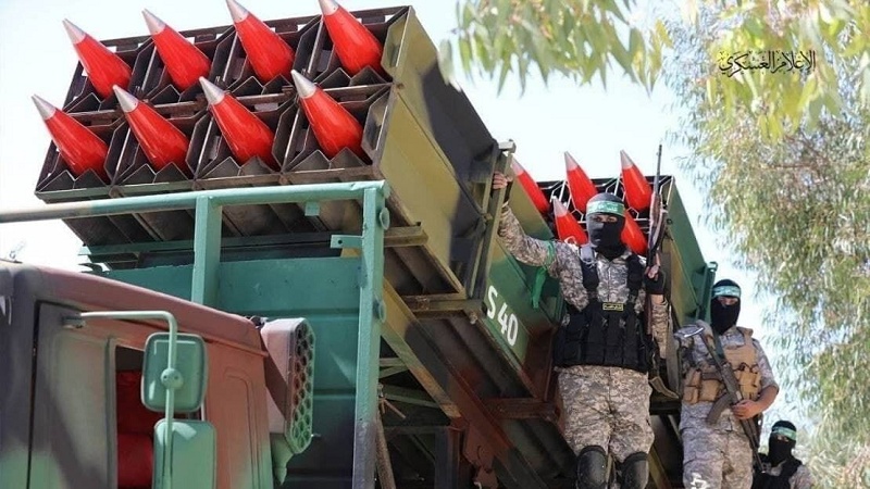 Военная ветвь ХАМАС представила ракеты "Седжиль"