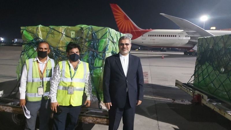 İran’dan Hindistan’a tıbbi cihaz yardımı
