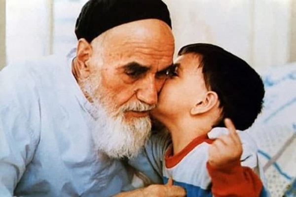 “El Centro Islámico de Inglaterra organiza un concurso para niños sobre la personalidad del Imam Jomeiní (r.a.)”