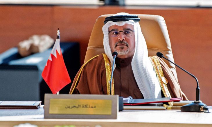 ديمقراطية آل خليفة: يُحظَر على نواب البرلمان انتقاد أي وزير في حكومة ولي العهد سلمان