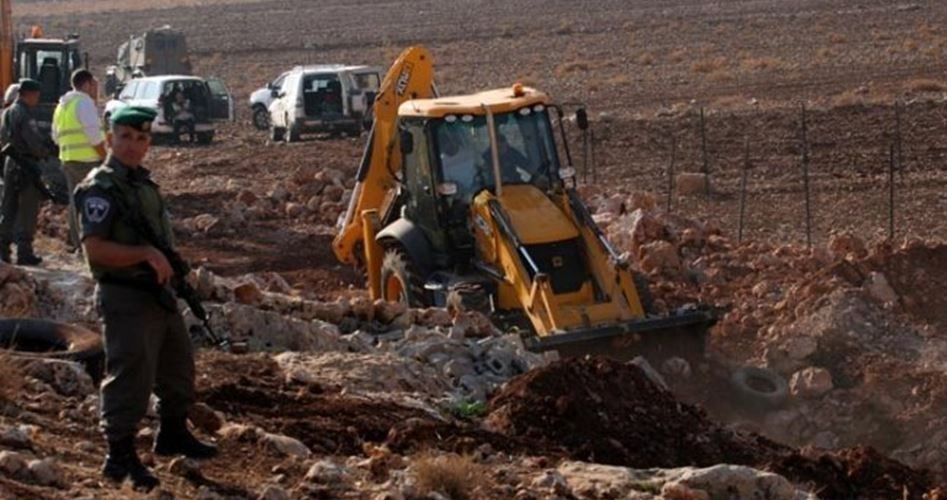 الاحتلال الاسرائيلي يجرف أراضي شرق يطا لتوسعة مستوطنة