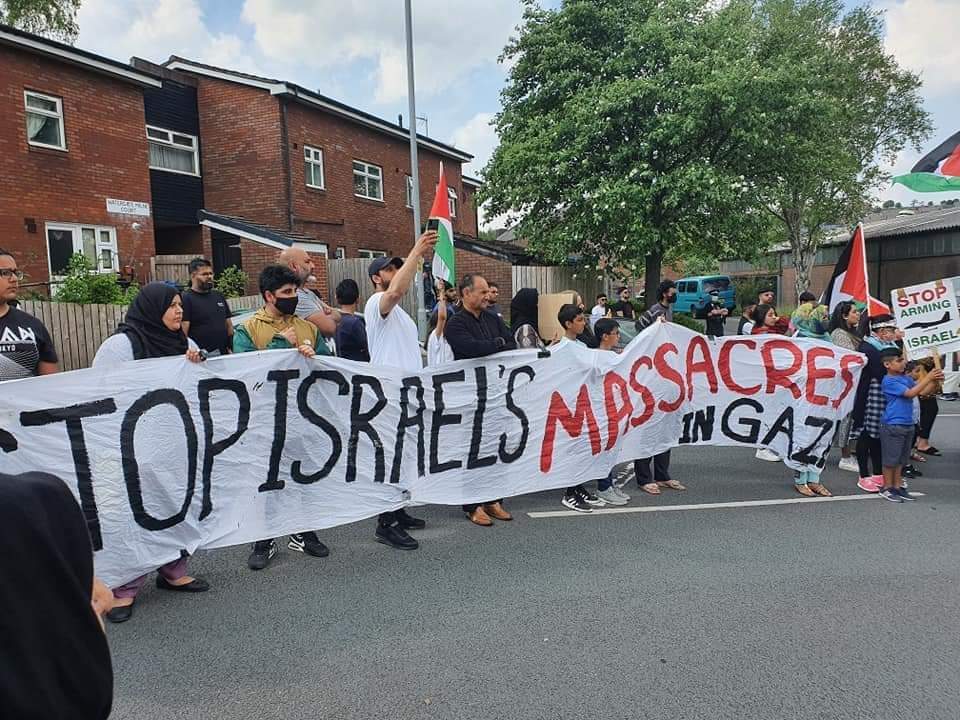 Photos: Rally in front of weapons factory in Oldham urging UK to Shut Elbit Down for its complicity in Israeli war crimes