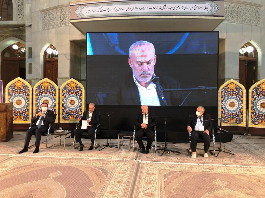 Palestinian official: Imam Khomeini, only person closest to prophet's character