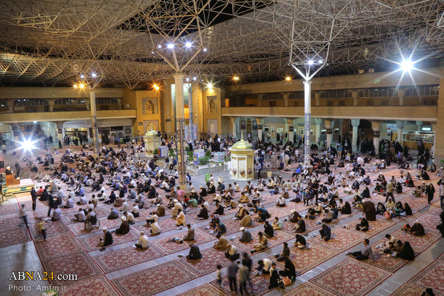 تصویری رپورٹ/ حرم حضرت معصومہ(س) میں امام خمینی(رہ) کی برسی پر مجلس ترحیم