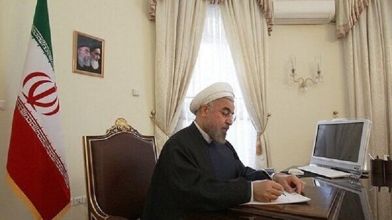 Iran, Rohani si congratula con Mattarella per 75ª Festa della Repubblica Italia