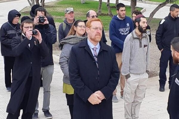 Extremist Jewish settlers attack Al-Aqsa Mosque supported by Israeli police