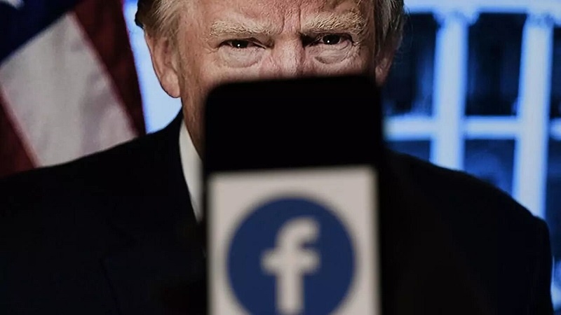 Facebook приостановил действие аккаунта Трампа