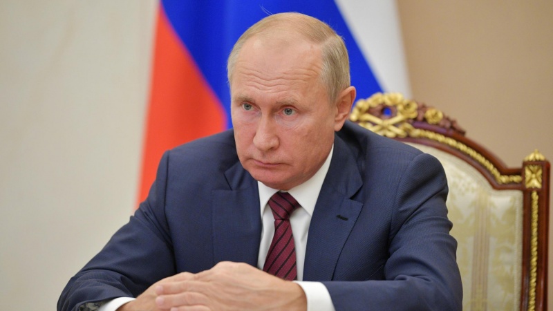 Putin: Londra – Moskova ilişkilerini daha berbat etmeyin