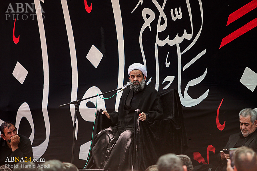 تقرير مصور / مجلس عزاء بمناسبة استشهاد الامام الصادق (ع) في مكتب آية الله وحيد خراساني