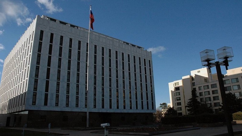 Посольство России призвало США отказаться от политики "накачки Приштины оружием"