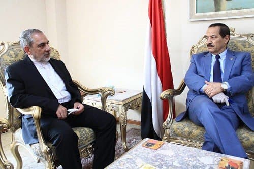 FM Sharaf appreciates Iran position supporting political solution in Yemen