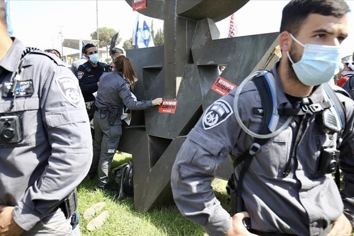 Un 2e député israélien interdit d'entrer à Al-Aqsa