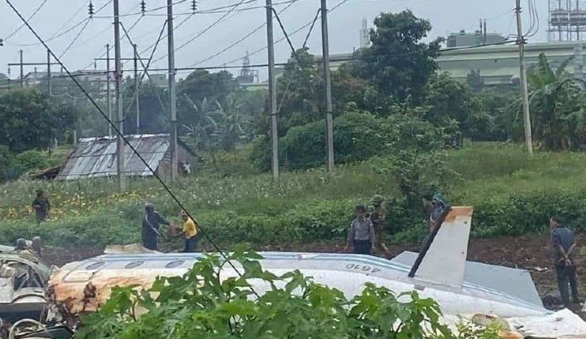 مقتل 12 شخصا على الأقل في حادث تحطم طائرة عسكرية في ميانمار