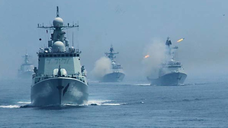 巴基斯坦海军与美国海军举行联合演习