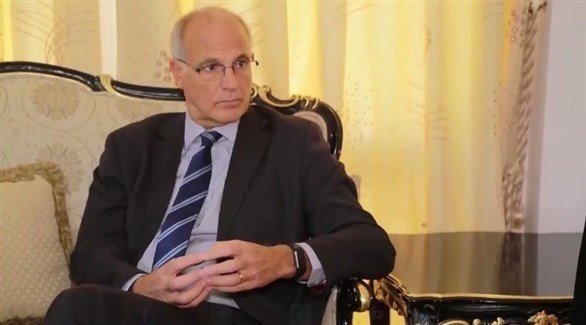 الخارجية اليمنية تتهم السفير البريطاني بالتحريض للتخريب ضد حكومة صنعاء