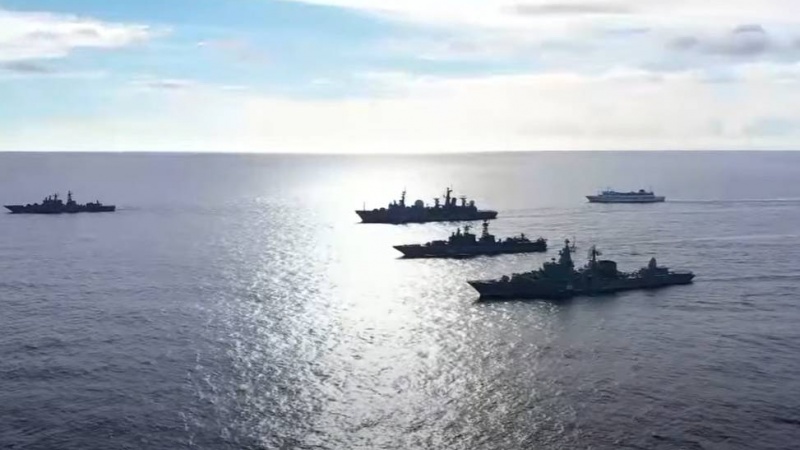 ロシア太平洋艦隊、太平洋上で艦船・ヘリ参加の演習